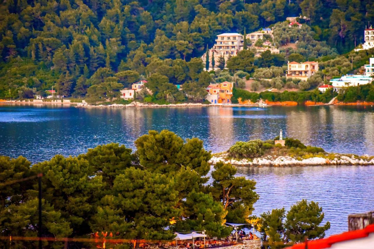 La Maison Plakes Rooftop * Skiathos Town